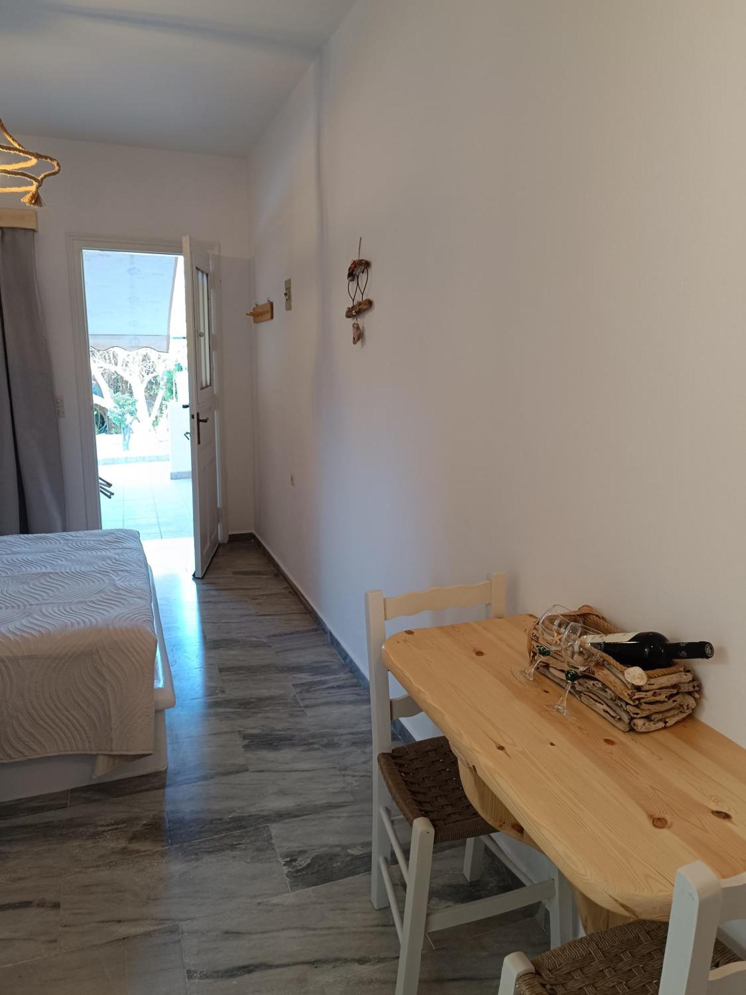Athina Studio Apartments Kerveli Buitenkant foto