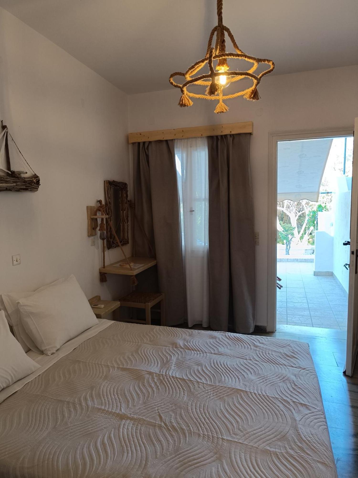 Athina Studio Apartments Kerveli Buitenkant foto